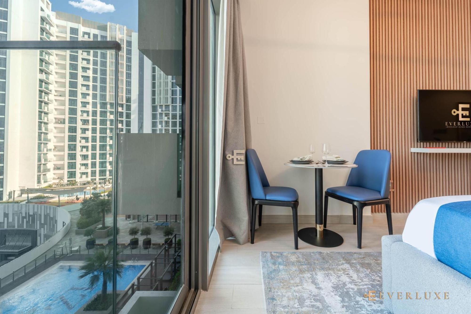 Everluxe Modern Pool View In Al Jaddaf Apartment Dubai